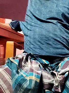 Snapshot of yourboy1794 chatting on 11.10.25 yourboy1794 online show from 11.10.25