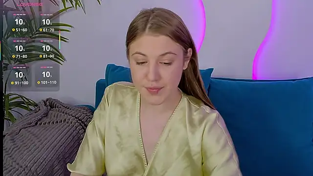 MelanieHenders online show from 10.03.25