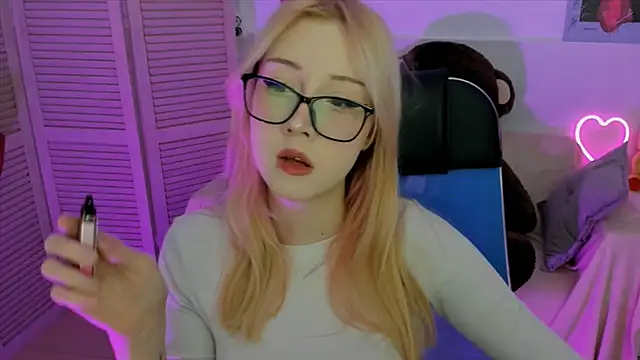 RubyBennett online show from 09.19.25