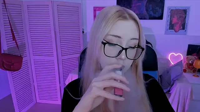RubyBennett online show from 09.20.25