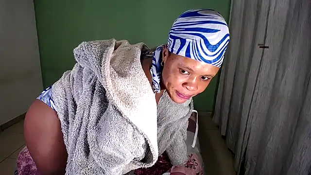 BendMeOverXX online show from 12.14.25