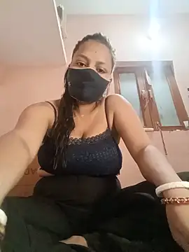 RED Queen 5 online show from 06.17.26