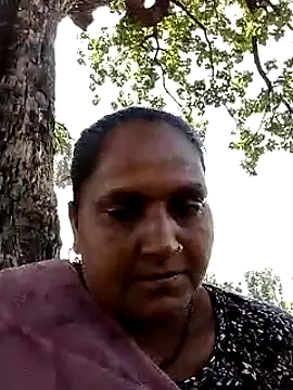 Ishwariya Hatwal online show from 09.26.25