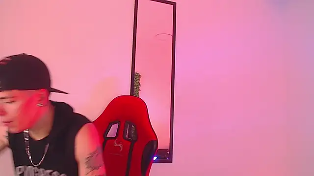 Anhonymus  online show from 09.13.25