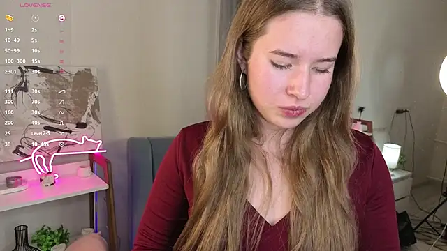 JenLottie online show from 09.17.25