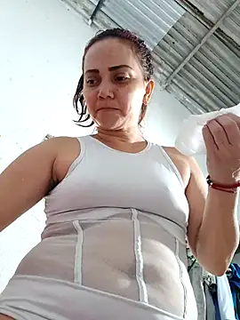 Amanda39 online show from 10.19.25