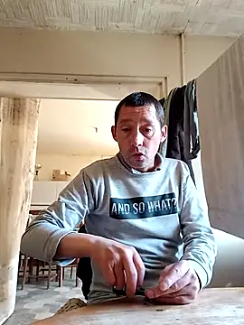 Snapshot of frederic198 chatting on 04.29.26 frederic198 online show from 04.29.26