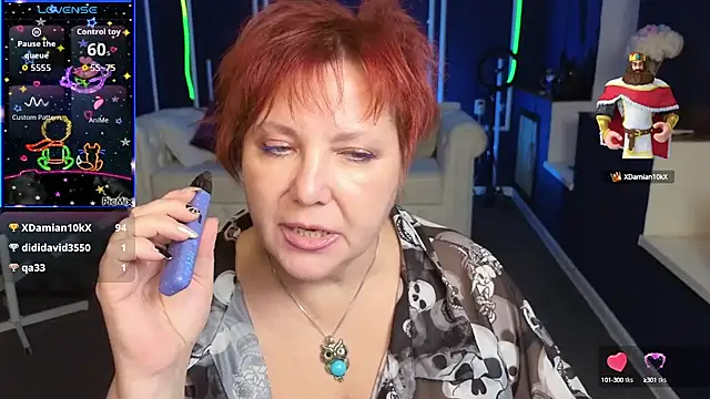 Kira Kenett online show from 09.13.25