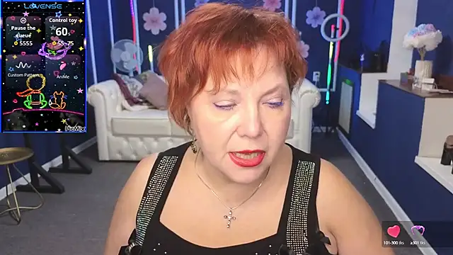 Kira Kenett online show from 09.21.25