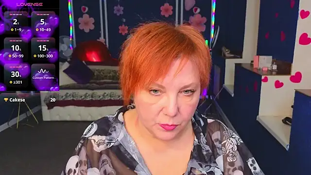 Kira Kenett online show from 02.28.26