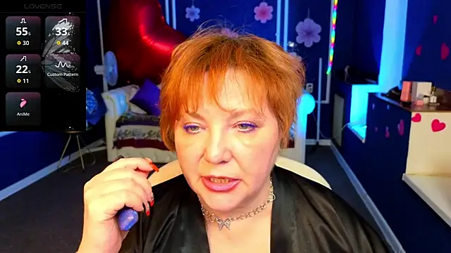 Kira Kenett online show from 04.04.26