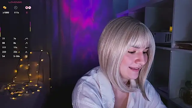 LunaXLoverx online show from 11.21.25