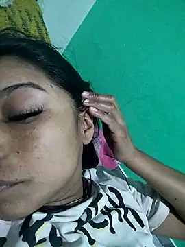 Snapshot of AnggelicaSwan21 chatting on 12.04.25 AnggelicaSwan21 online show from 12.04.25