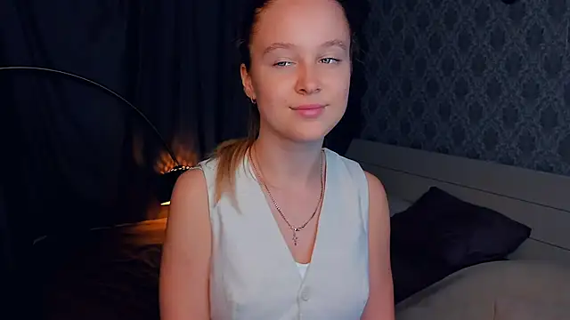 SoonMoor online show from 09.13.25