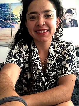 Snapshot of Paris_11 chatting on 10.24.25 Paris 11 online show from 10.24.25