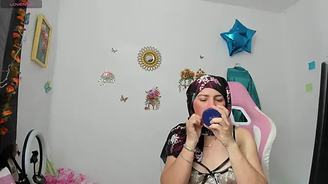 Snapshot of dalila_kemur chatting on 02.07.26 dalila kemur online show from 02.07.26