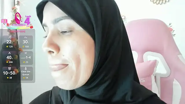 Snapshot of dalila_kemur chatting on 02.20.26 dalila kemur online show from 02.20.26