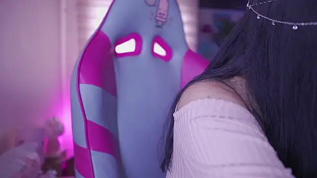 Rebecah 1 online show from 03.05.26