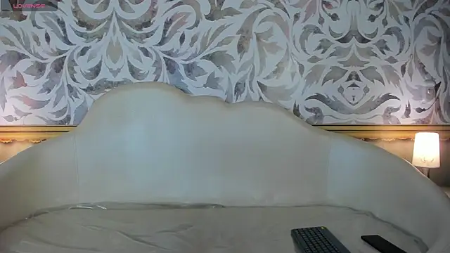 Snapshot of Ivy_rae_xxx chatting on 10.07.25 Ivy rae xxx online show from 10.07.25