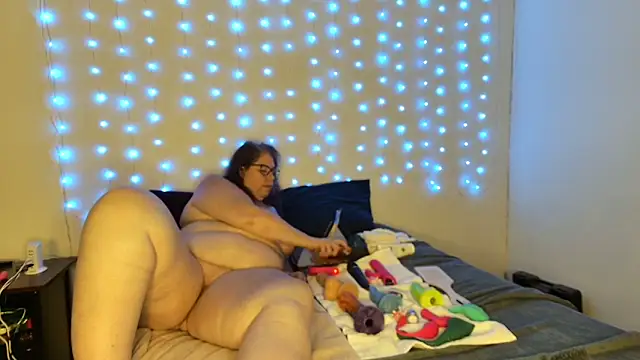 luvely gurl online show from 06.05.26