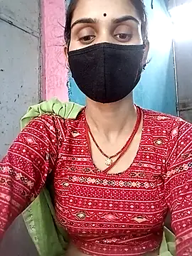 Snapshot of Nishaa_ji chatting on 09.20.25 Nishaa ji online show from 09.20.25