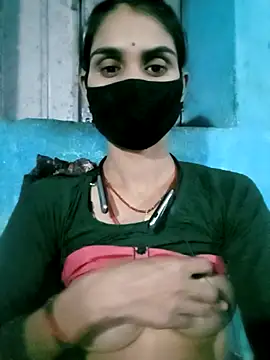 Snapshot of Nishaa_ji chatting on 09.26.25 Nishaa ji online show from 09.26.25