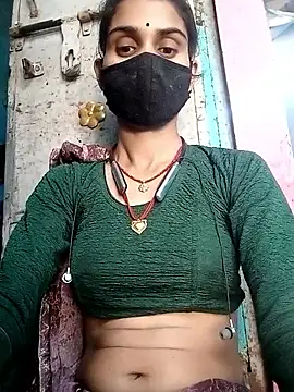 Snapshot of Nishaa_ji chatting on 10.18.25 Nishaa ji online show from 10.18.25