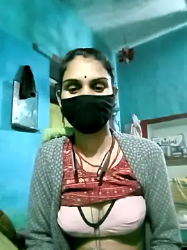 Snapshot of Nishaa_ji chatting on 11.15.25 Nishaa ji online show from 11.15.25