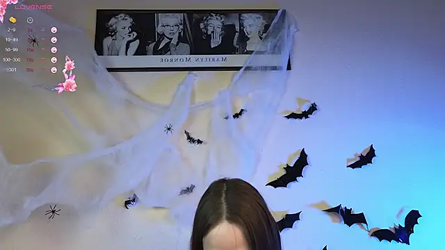 Angeel Kate online show from 10.16.25