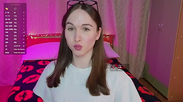 Angeel Kate online show from 03.23.26