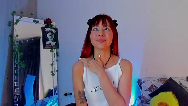 Snapshot of Genesiissss chatting on 11.09.25 Genesiissss online show from 11.09.25