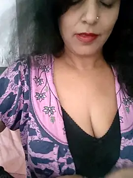Deepa Sharma143 online show from 09.30.25
