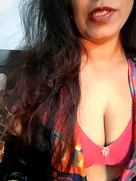 Deepa Sharma143 online show from 01.17.26