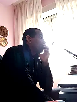 estrogeni online show from 04.23.26