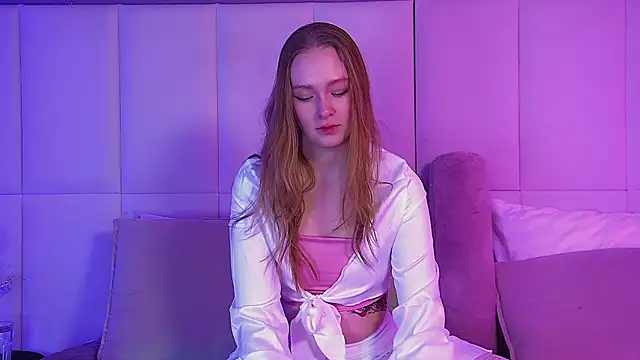 Snapshot of AgataFoxley chatting on 02.24.26 AgataFoxley online show from 02.24.26