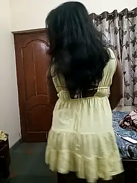 HAANNIAA online show from 12.20.25