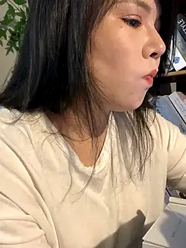 Amy1022 online show from 09.30.25