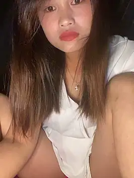 Snapshot of _sury00_ chatting on 09.28.25  sury00  online show from 09.28.25