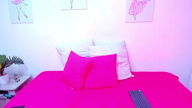 Hill Brownie online show from 10.21.25