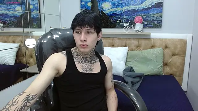 Iantwink18 online show from 01.05.26