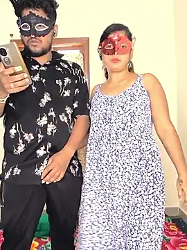 Family02 online show from 09.15.25