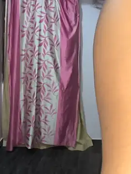 Family02 online show from 02.17.26