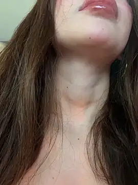 Bunnyylovee online show from 03.29.26