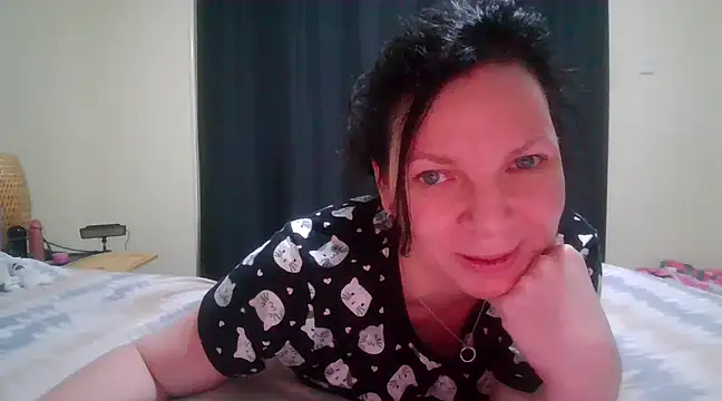 aussiepeaches online show from 03.02.25