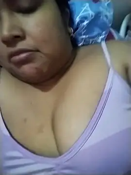 Angelly ricura online show from 11.23.25