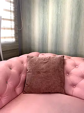 Adele Pinkk online show from 10.29.25