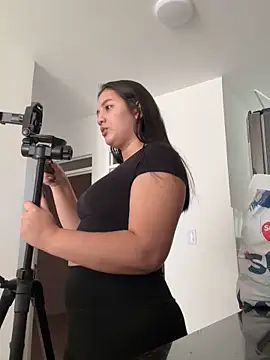 Angeldusttt online show from 11.20.25