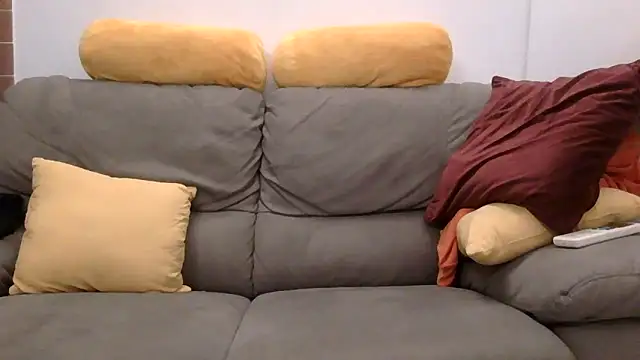 Amicisegreti online show from 12.13.25