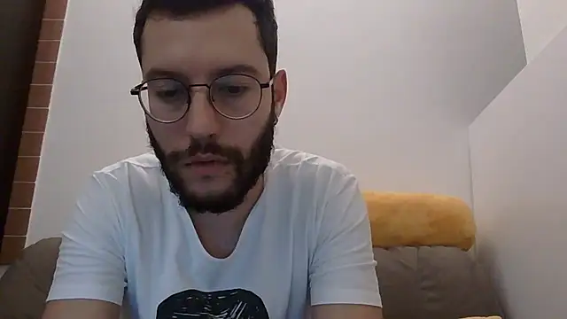 Amicisegreti online show from 12.15.25