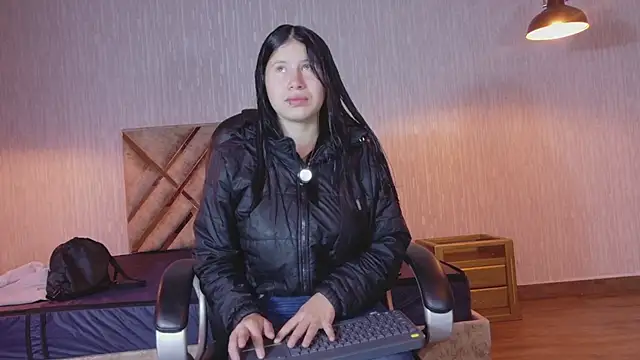 Olivia11  online show from 02.23.26